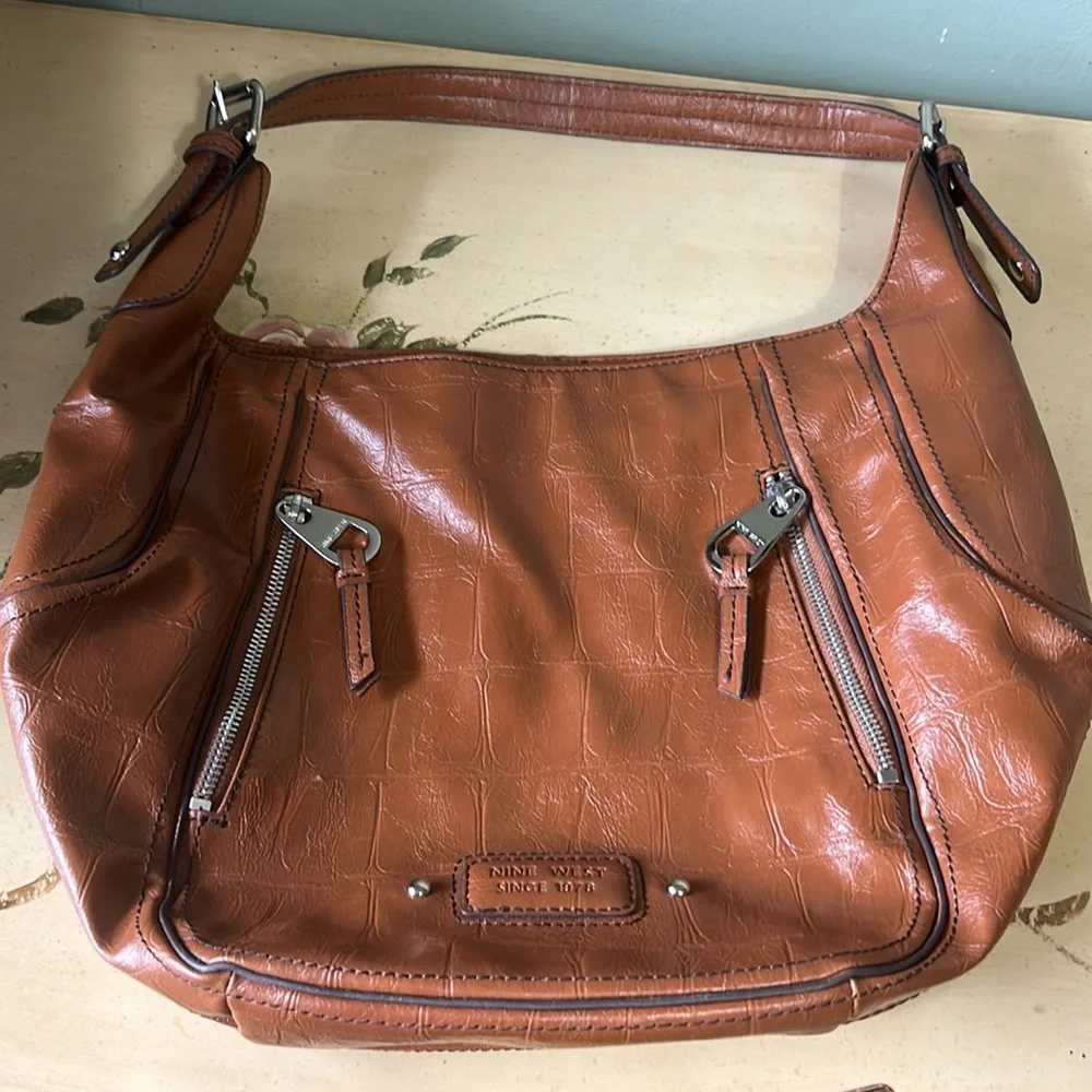 Nine West Cognac Tan Embossed Faux Leather Croc Reptile Print Hobo Bag Purse